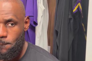 老詹：这赛季还没和库里对阵过！我们都不知道还有几次交手机会…